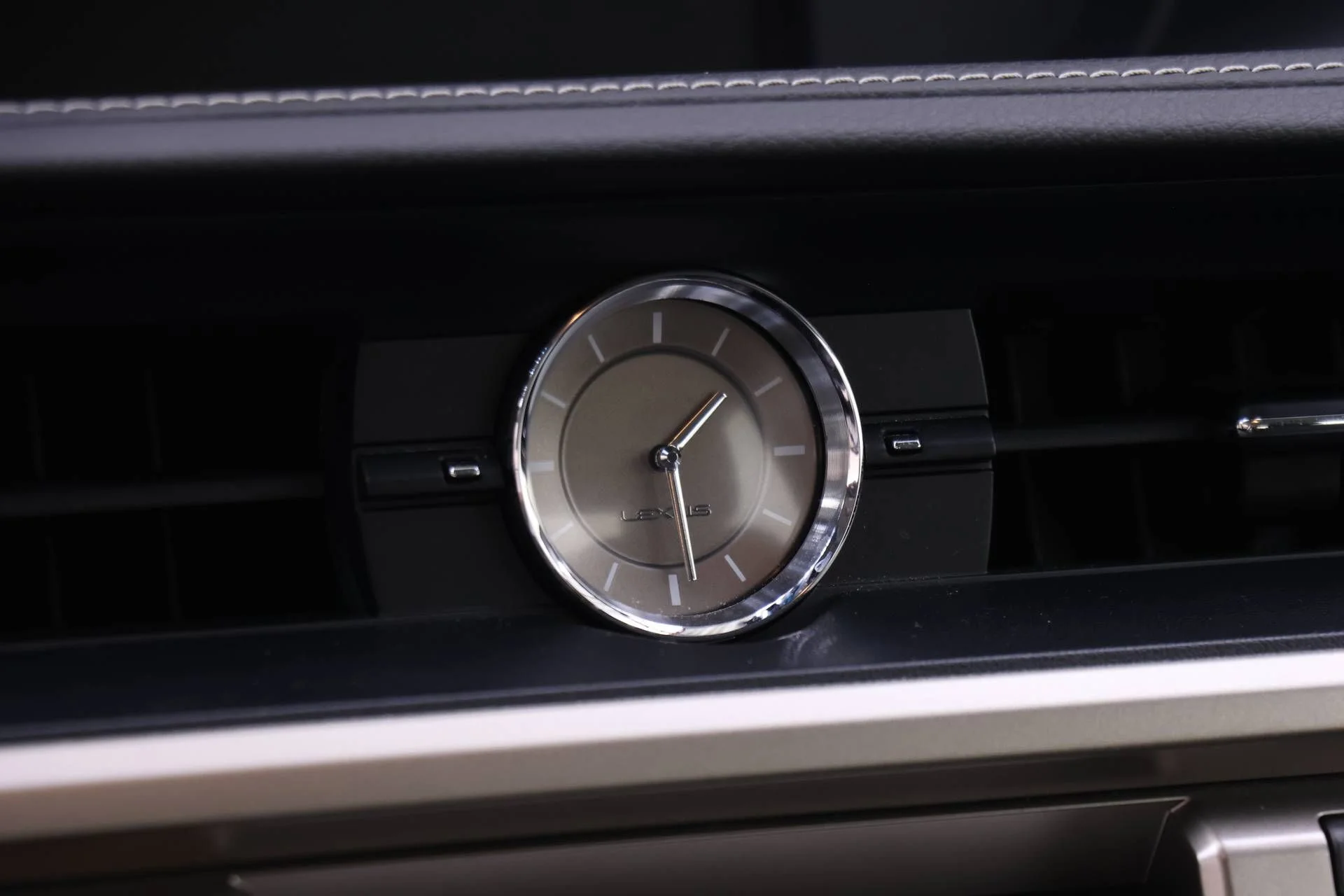 Used 2015 Gray Lexus 350 image 17