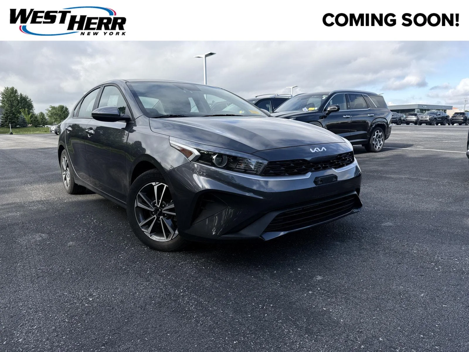 Used 2023 Gravity Gray Kia LXS image 1