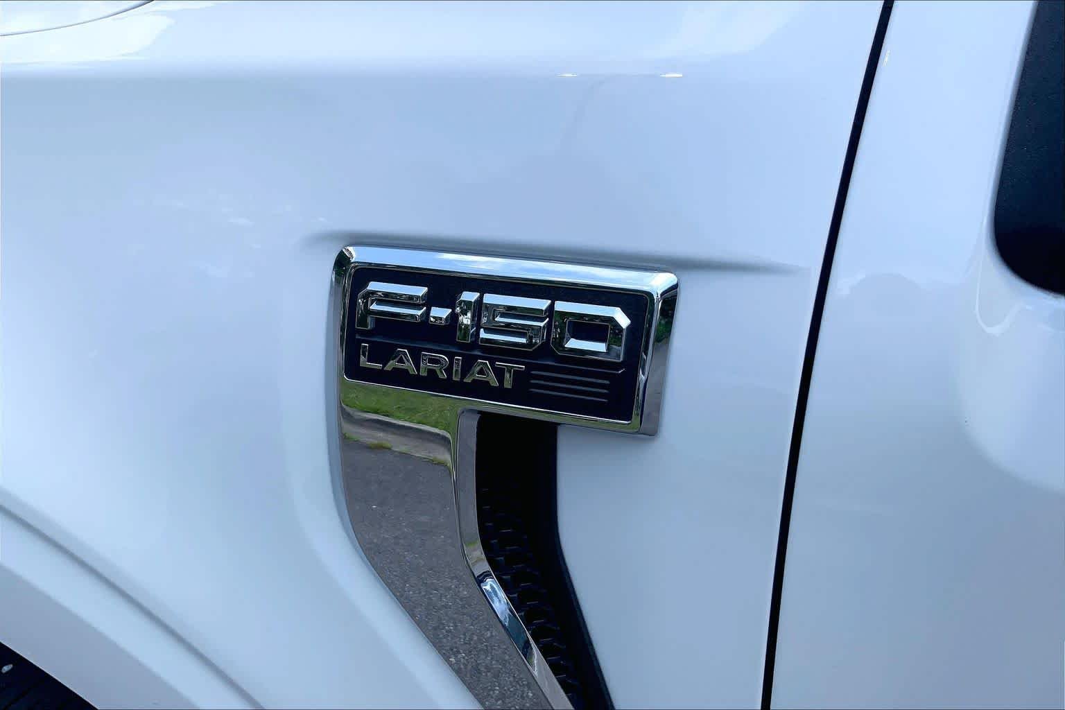 Used 2022 Star White Ford LARIAT image 10