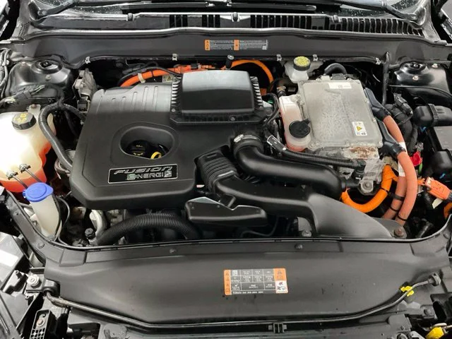 Used 2018 Black Ford SE Luxury image 43