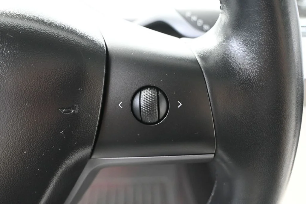 Used 2018 Black Tesla Long Range image 26