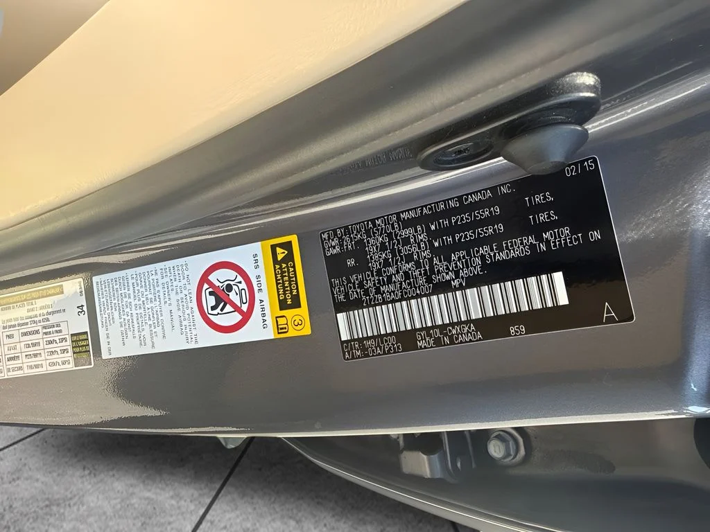 Used 2015 Gray Lexus 450h image 22