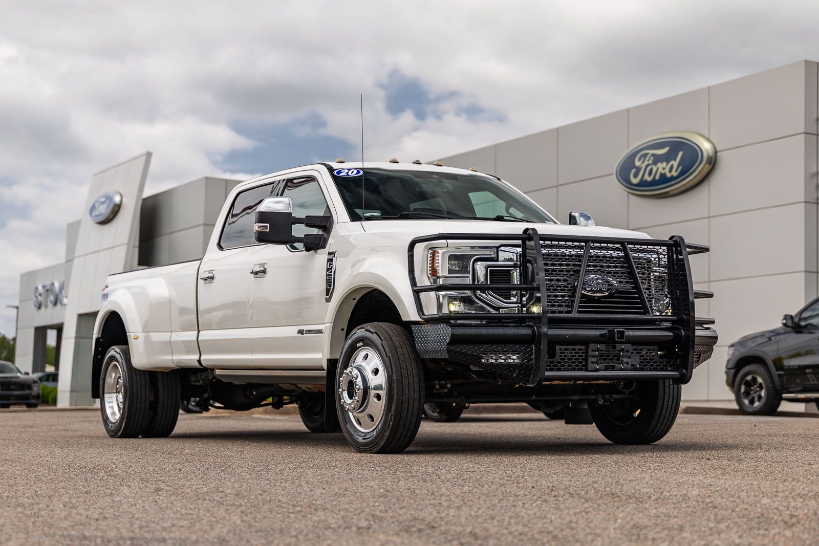 2020 Ford F-450 King Ranch 4x4 Crew Cab 8' Box DRW's photo