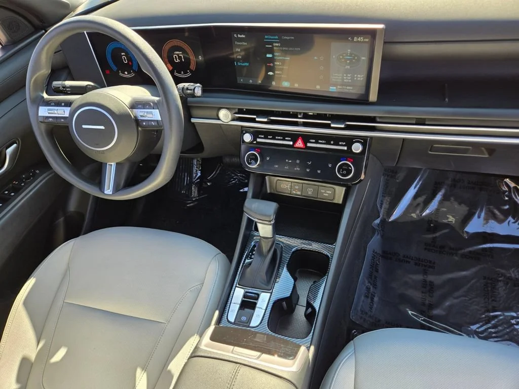 Used 2025 Sage Gray Hyundai SEL image 16