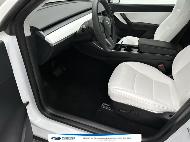 Used 2020 White Tesla Long Range image 11
