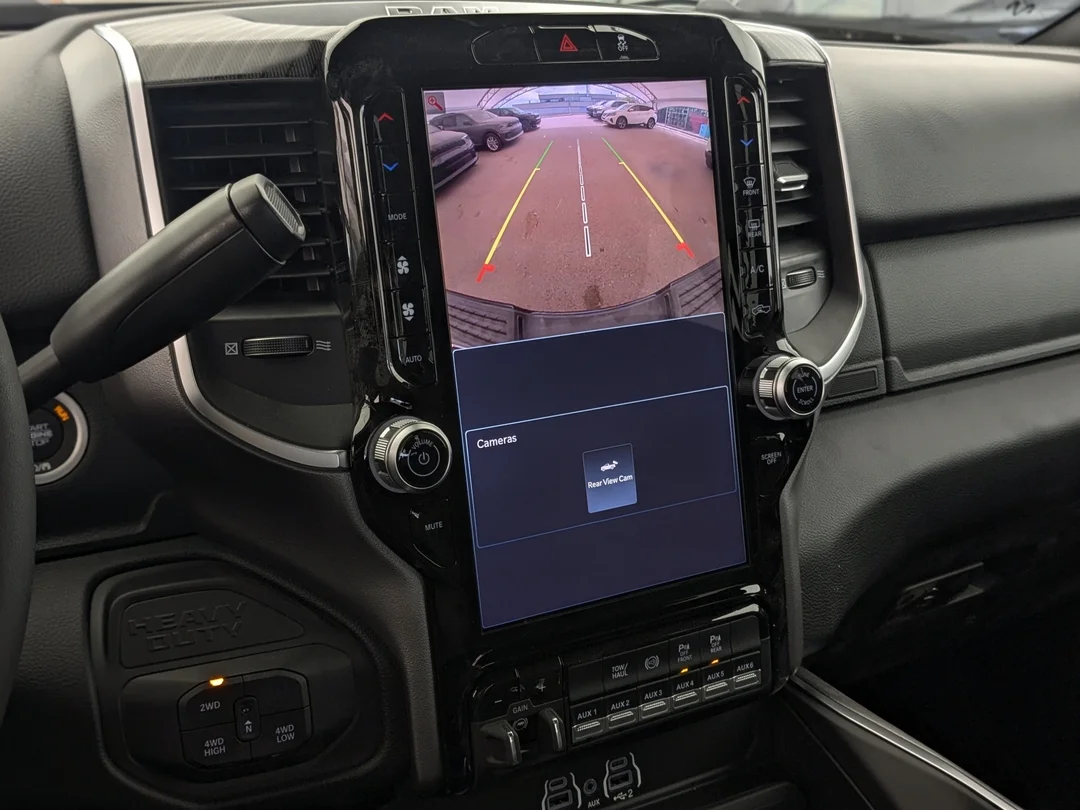 New 2026 Black RAM Big Horn - - 6.7L HO Diesel - 12 Nav - Sport App Pkg - 5th Wheel/Gooseneck Prep & More! image 22