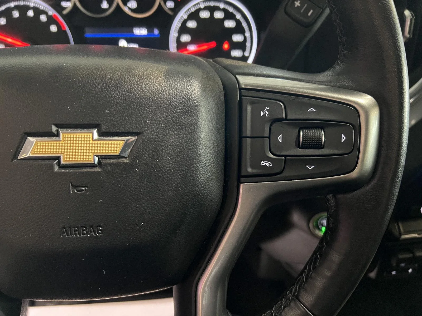 Used 2021 Cherry Red Tintcoat Chevrolet LT image 21