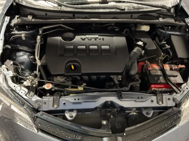 Used 2018 Gray Toyota LE image 42