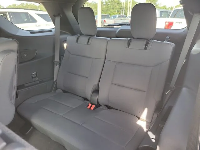 New 2027 Black Metallic Ford Active image 15