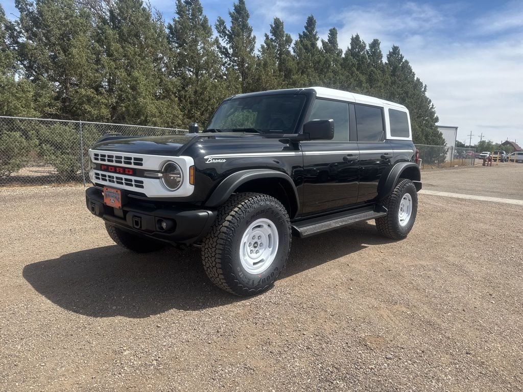 2026 Ford Bronco Heritage Edition 4x4's photo