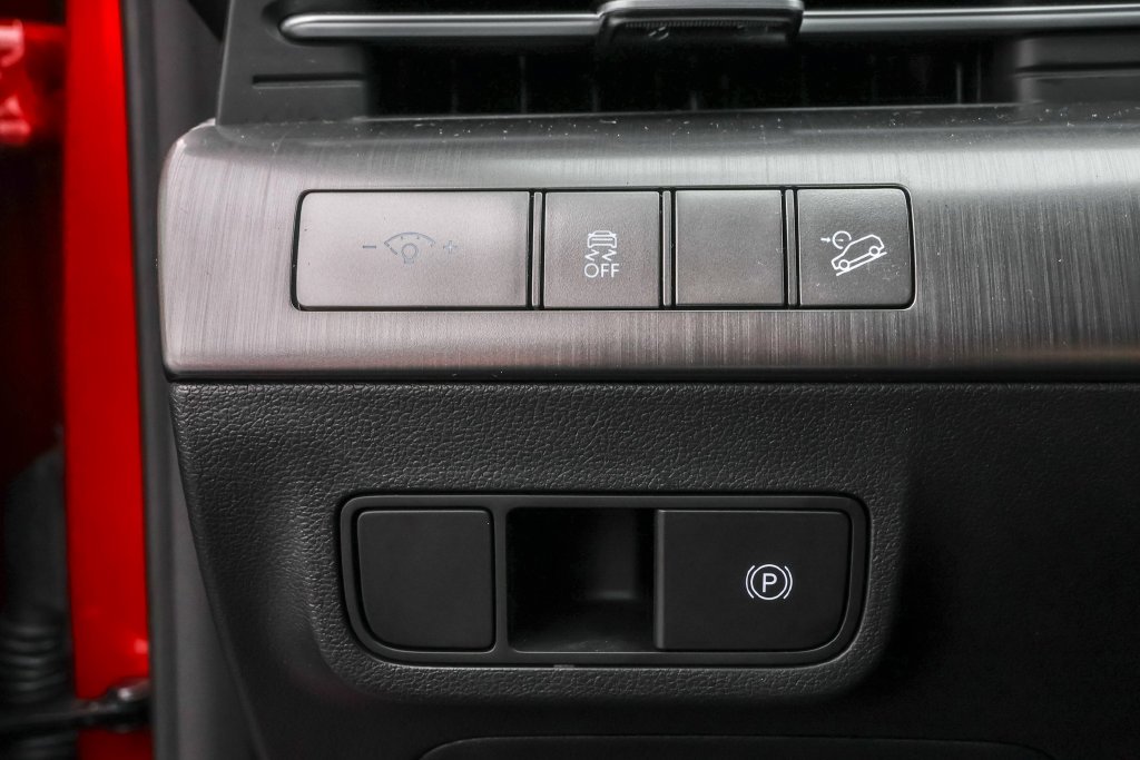 Certified Used 2026 Red Hyundai SEL Sport image 17