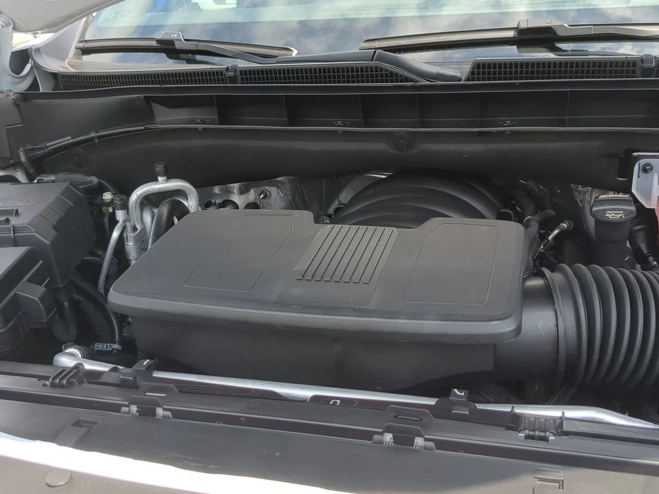 New 2026 Glacier White Tricoat GMC Denali image 31