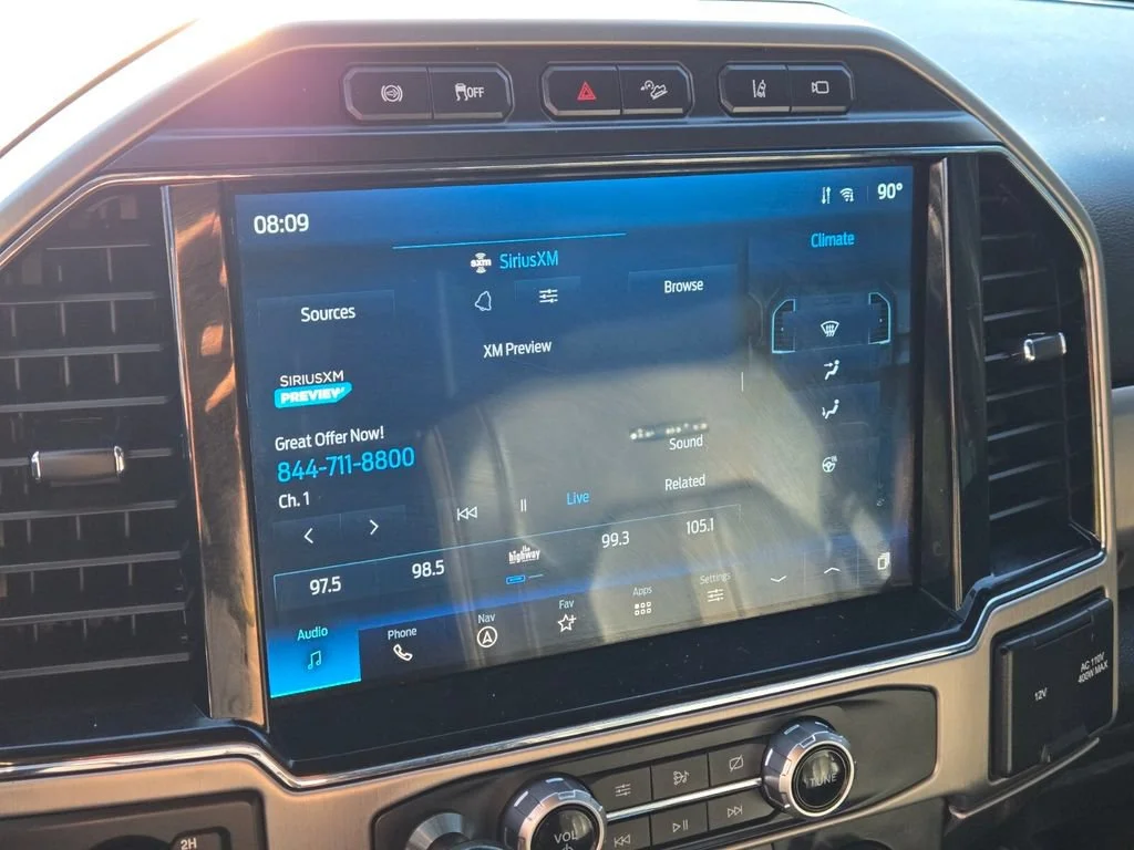 Used 2022 Agate Black Metal Ford XL image 20