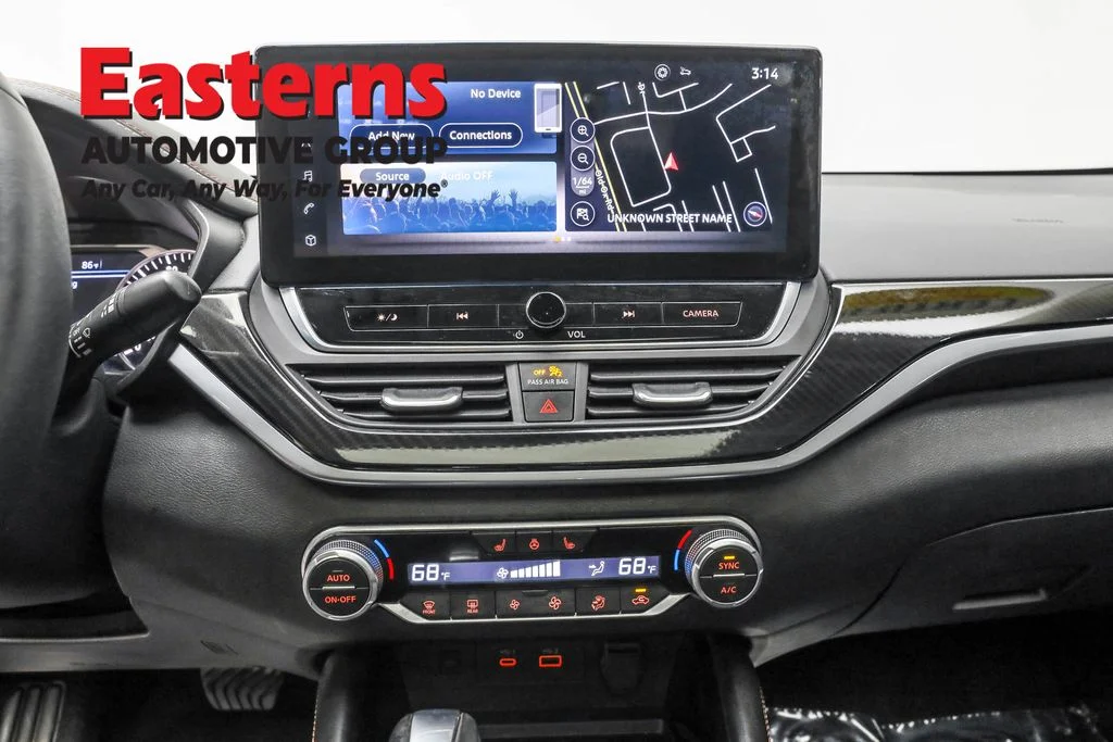 Used 2023 Gray Nissan 2.0 SR image 12