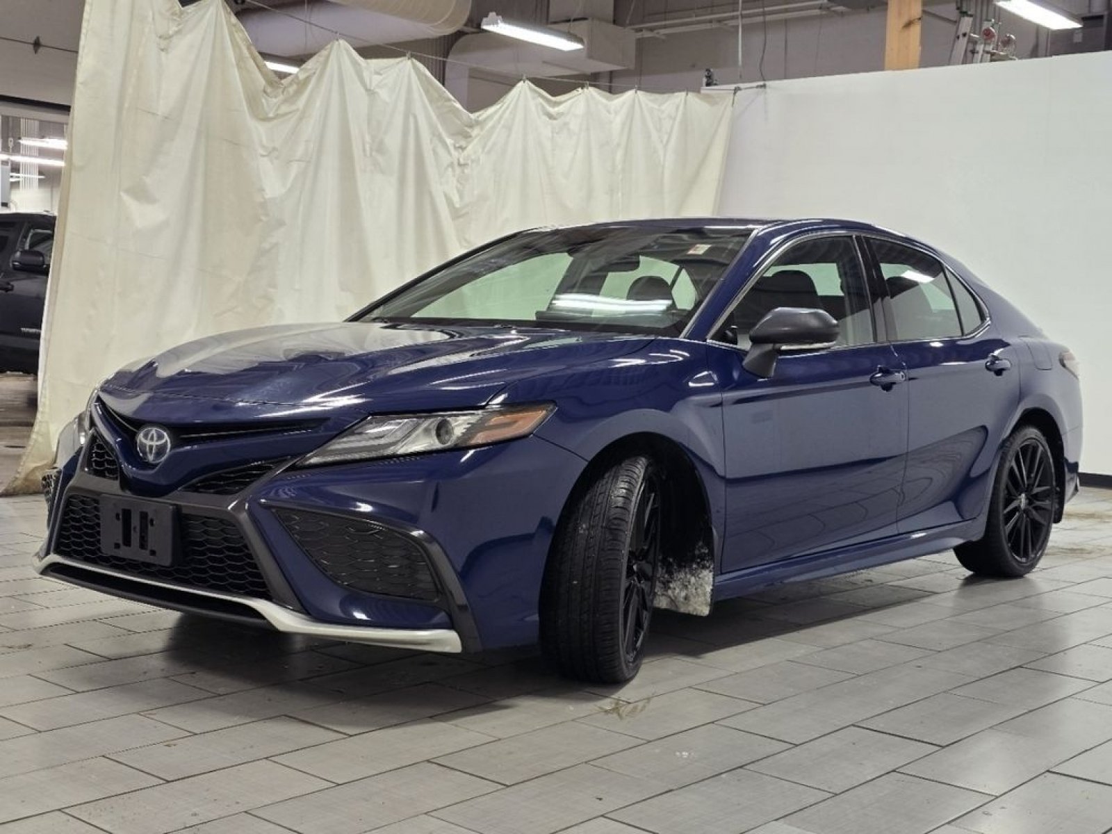 2023 Toyota Camry XSE - Photo 12