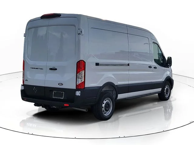 New 2026 Oxford White Ford Base image 5