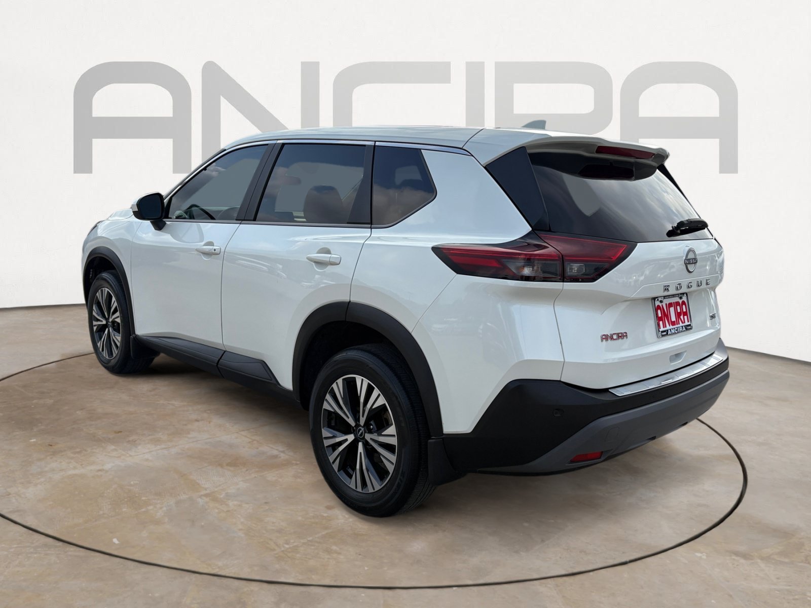 Used 2023 Pearl White Tricoat Nissan SV image 9