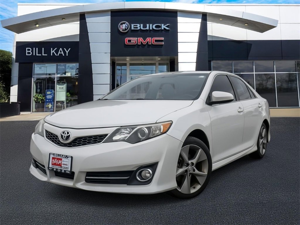 2014 Toyota Camry SE