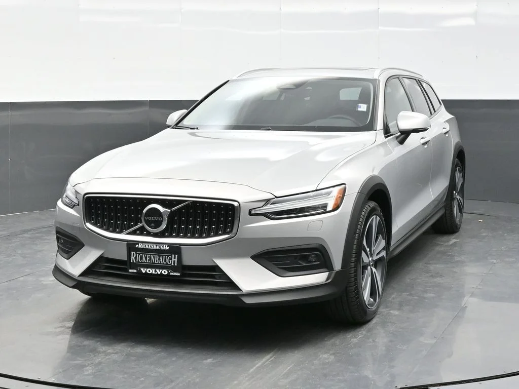 YV4L12WK9S2149543