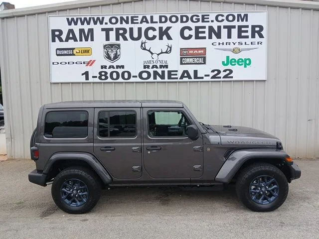 New 2026 Granite Crystal Metallic Clear-Coat Exterior Paint Jeep 85th Anniversary Edition image 2