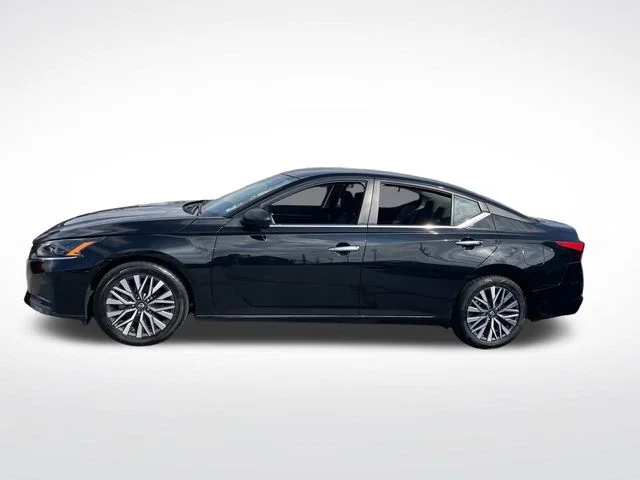 Used 2024 Nissan Altima SV with VIN 1N4BL4DV9RN349032 for sale in New Bedford, MA