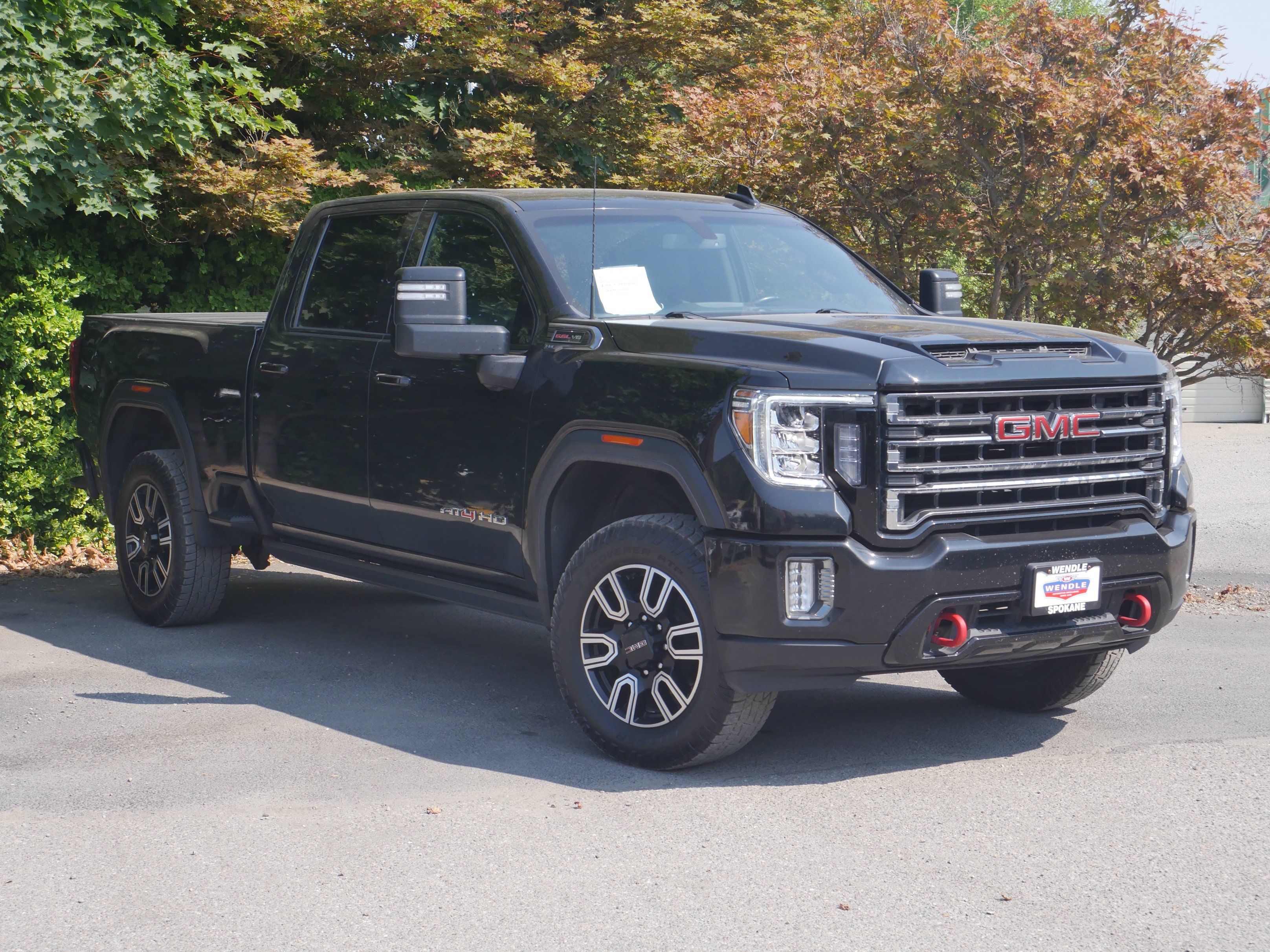Used 2022 Onyx Black GMC AT4 image 30