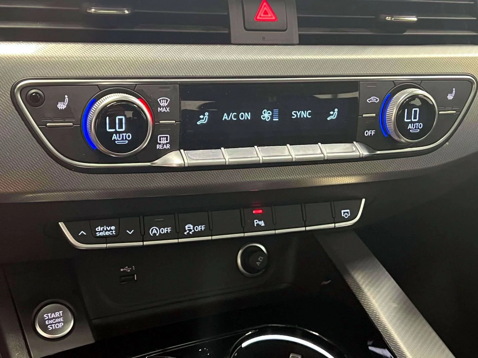 Used 2025 Black Audi S line Premium image 29