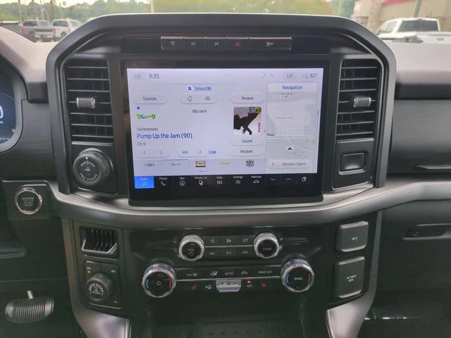 Used 2024 Blue Ford XLT image 20