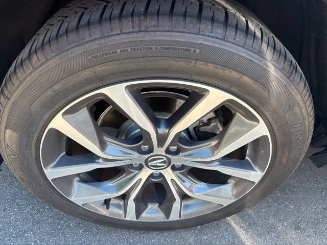 Used 2023 Gray Acura Technology image 8