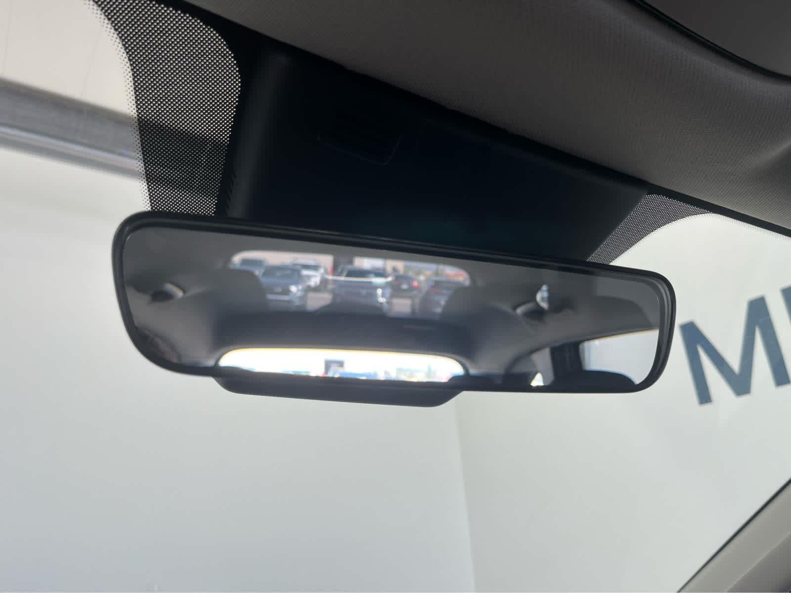Used 2025 Shimmering Silver Hyundai SE image 23