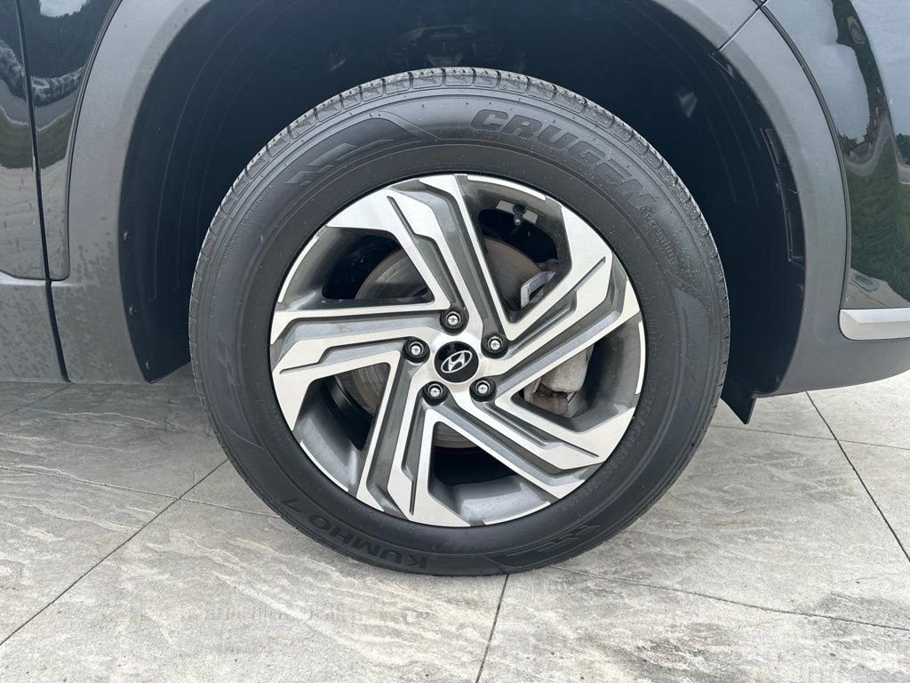 Used 2023 Black Hyundai SEL image 6