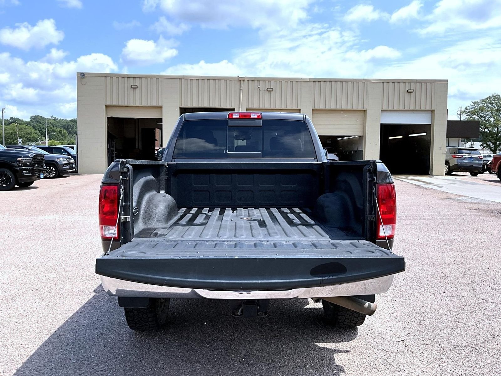 Used 2017 Gray Ram Big Horn image 9