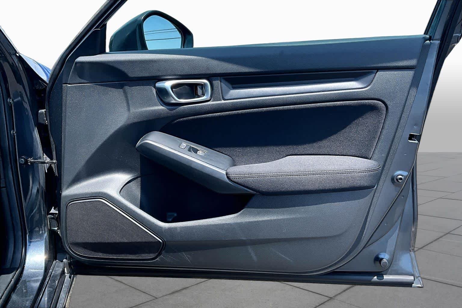 2024 Honda Civic Sport - Photo 23