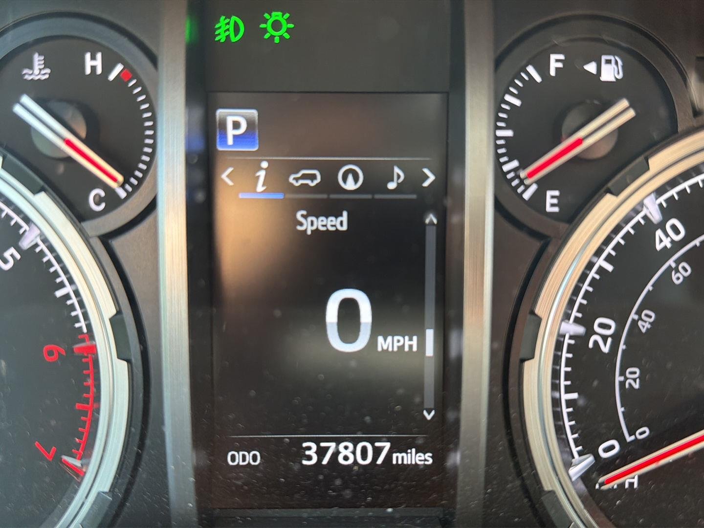 Used 2022 Super White Toyota TRD Sport image 20