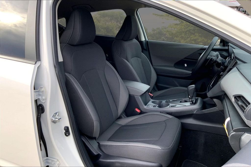 New 2026 CRYSTAL WHITE PEARL Subaru Premium image 10