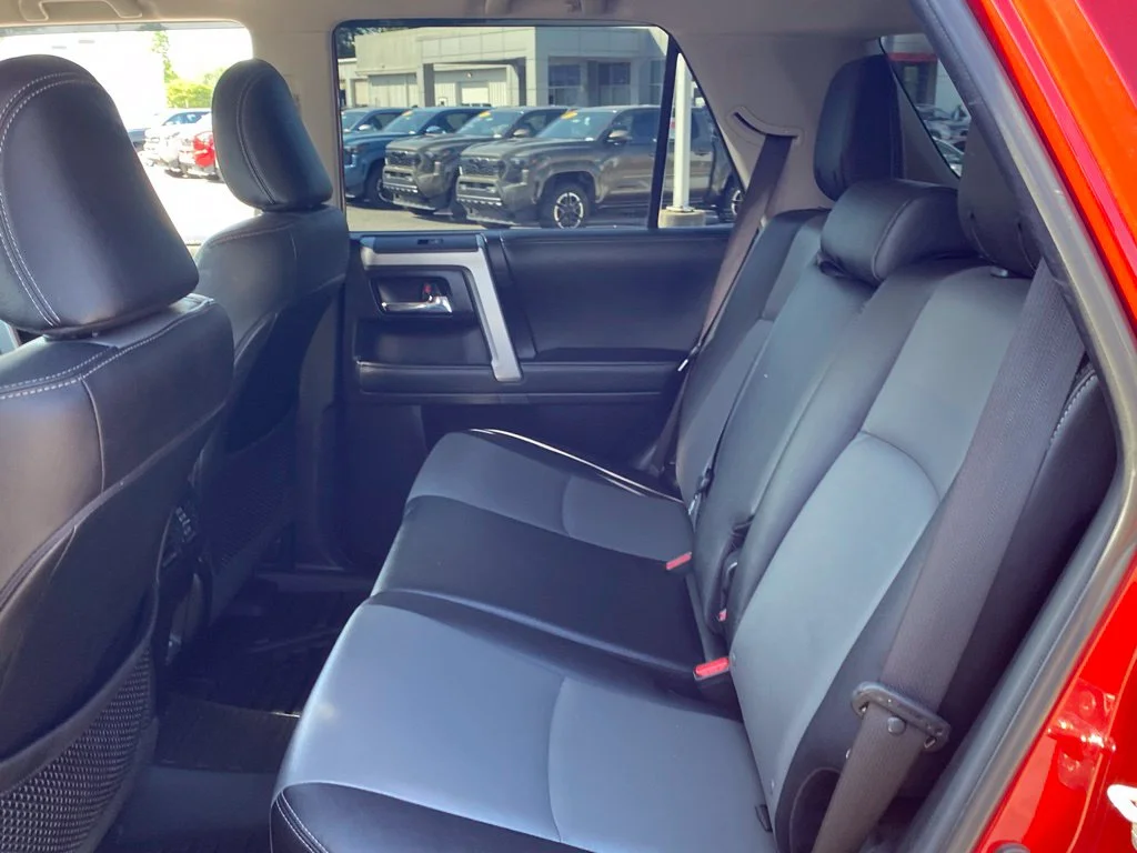 2023 Toyota 4Runner SR5 Premium - Photo 7