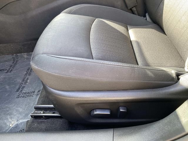 Used 2024 White Nissan 2.5 SV image 22