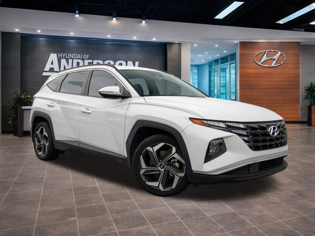 Used 2023 White Hyundai SEL image 3
