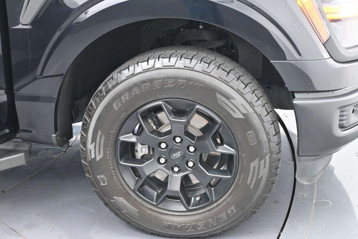 Used 2024 Agate Black Ford STX image 33