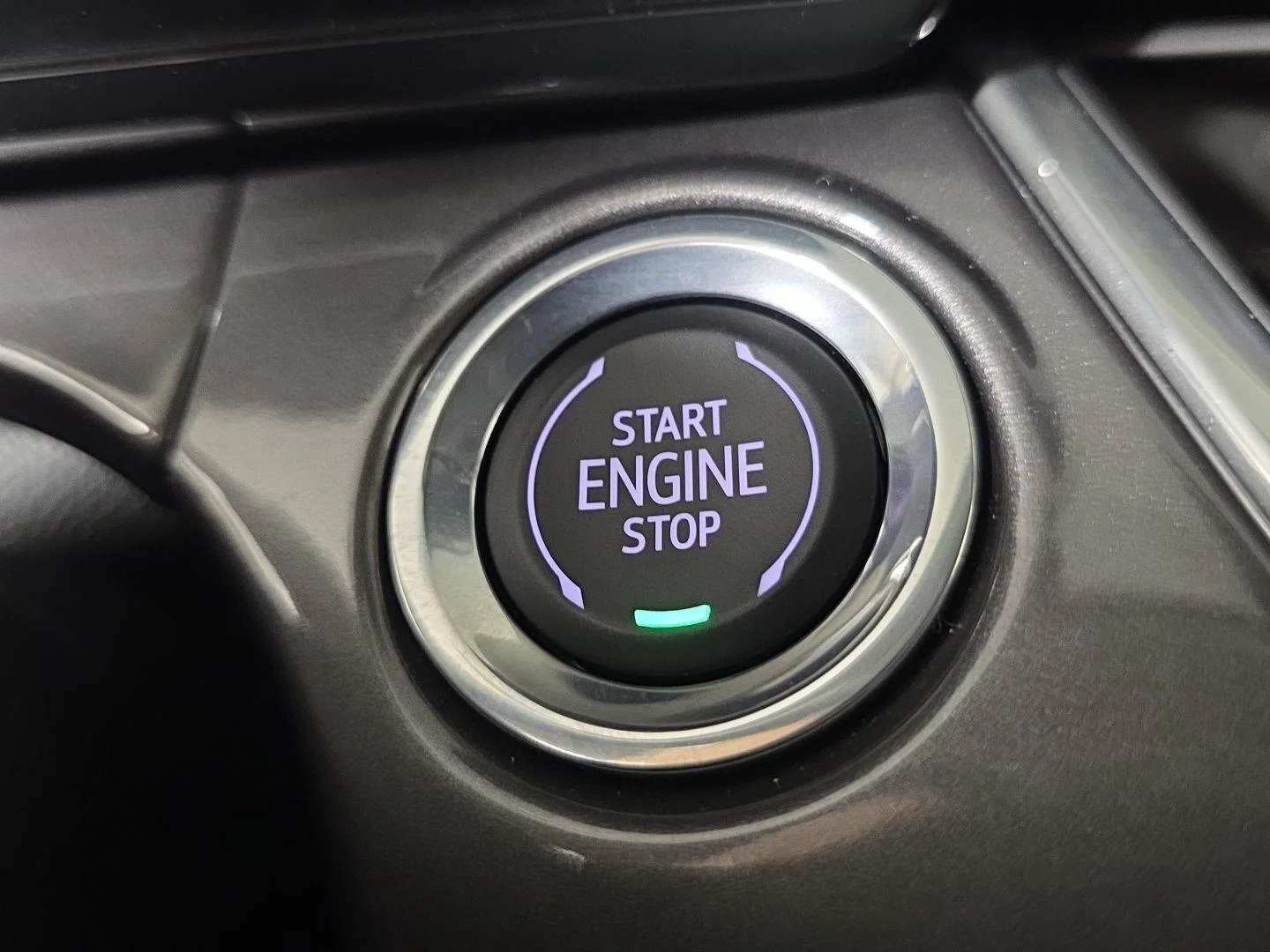 Used 2024 Cacti Green Chevrolet ACTIV image 17