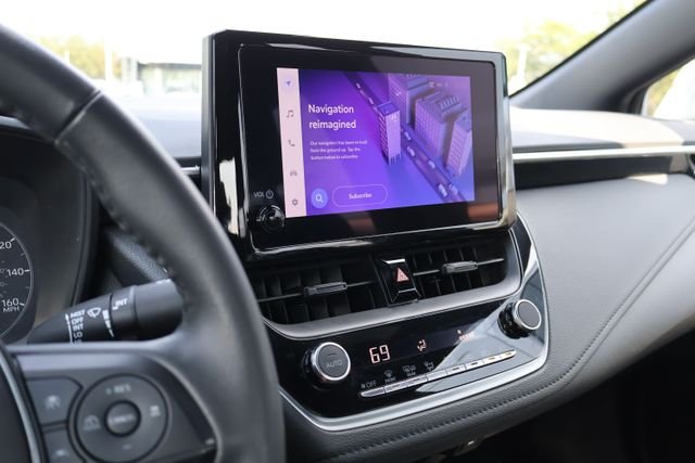 Used 2024  Toyota SE image 21
