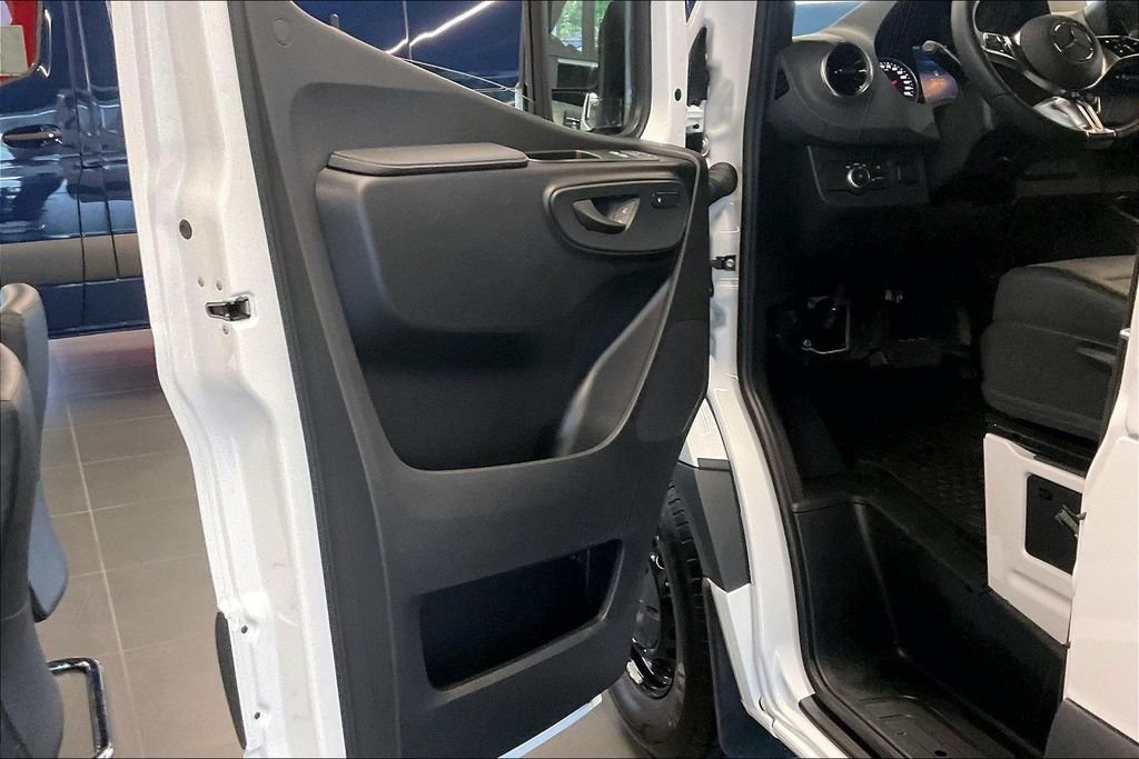 2026 Mercedes-Benz Sprinter Cargo Van Base - Photo 8