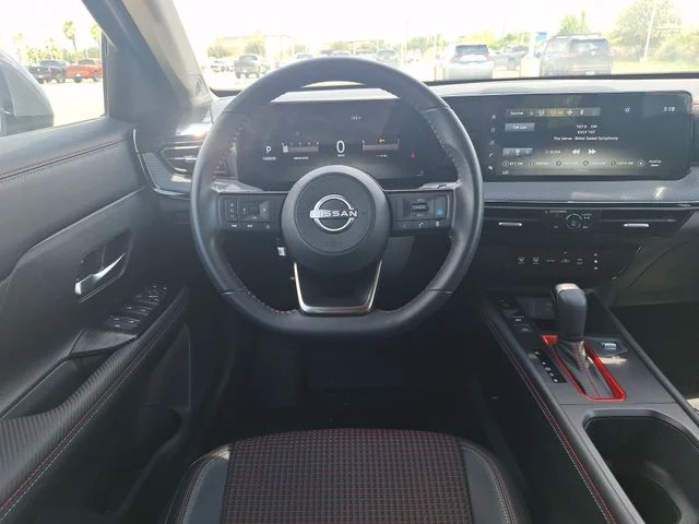 Used 2025 Gray Nissan SR image 14