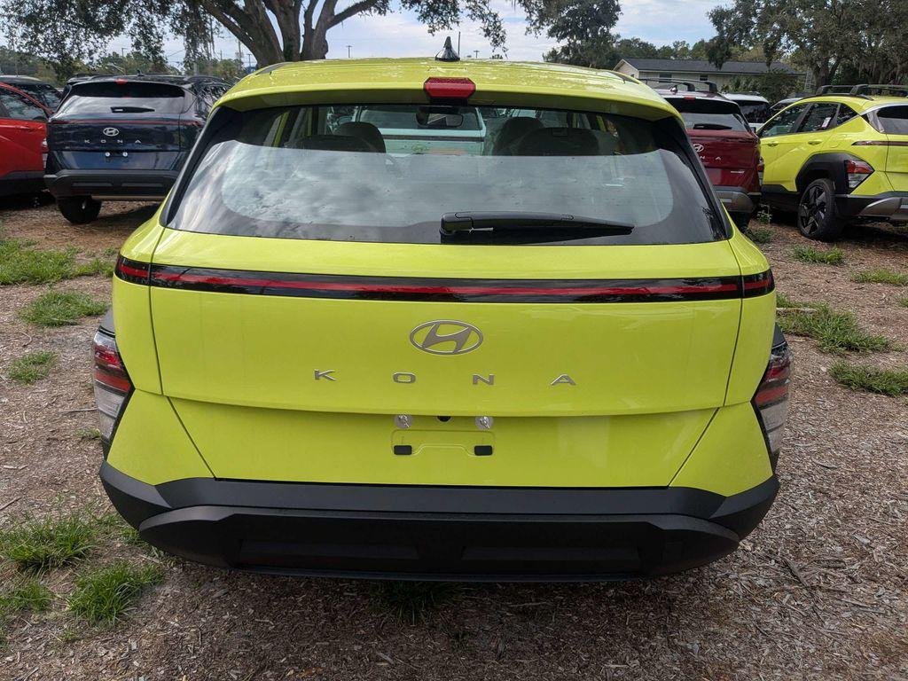 New 2027 Yellow Hyundai SE FWD image 5
