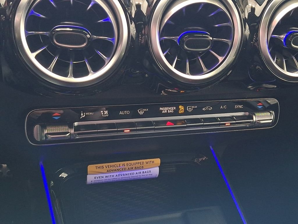 New 2026 Mountain Grey Metallic Mercedes-Benz GLB 35 AMG® image 13