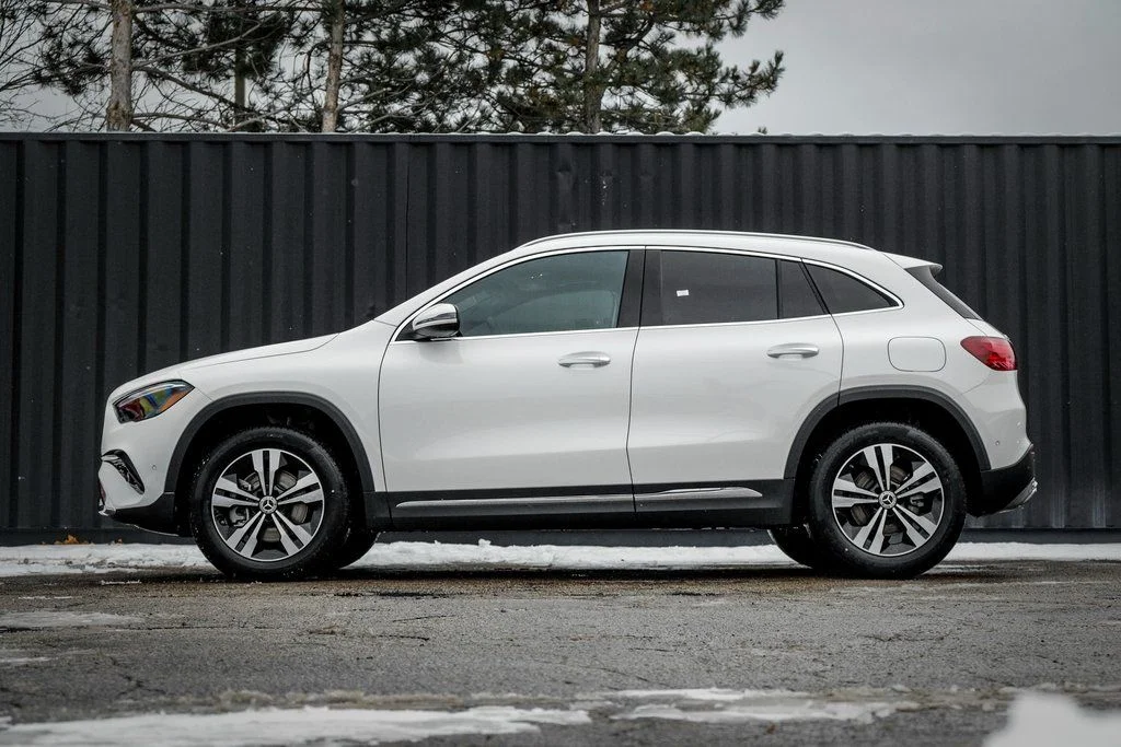 Certified Used 2026 Polar White Mercedes-Benz GLA 250 image 3