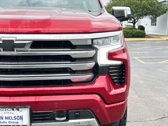 Used 2024 Red Chevrolet High Country image 2