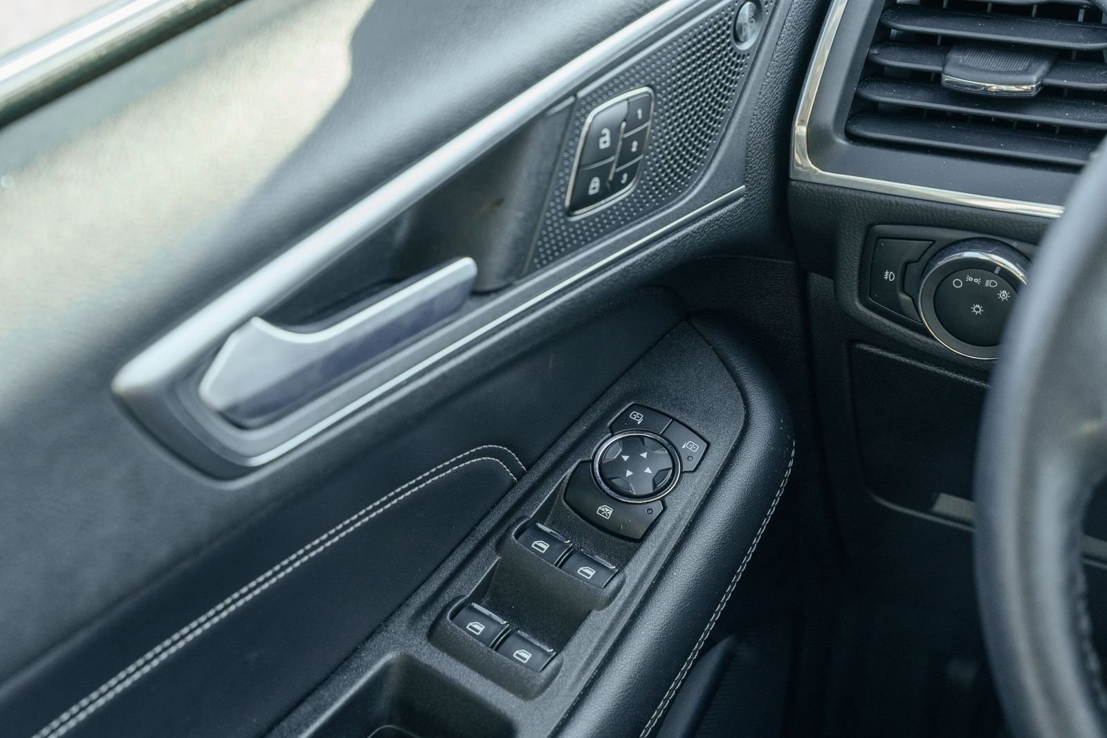 Used 2024 Black Ford Titanium image 26