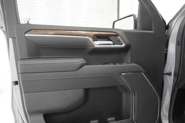 2026 GMC Sierra 1500 SLE - Photo 18
