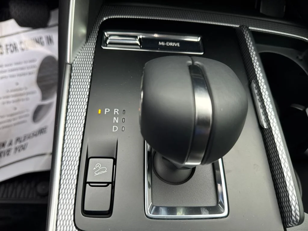 New 2026 Gray Metallic Mazda 3.3 Turbo Premium image 27